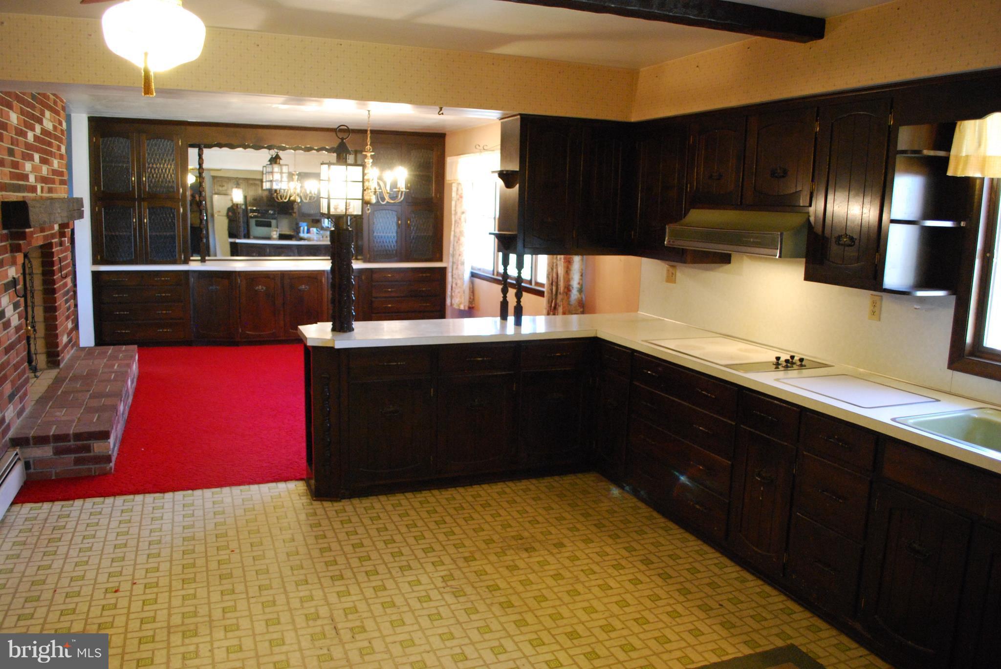 2860 Fridinger Mill Road Manchester, MD 21102 - Photo 8 of 30 Easy access from kitchen, with a fireplace!