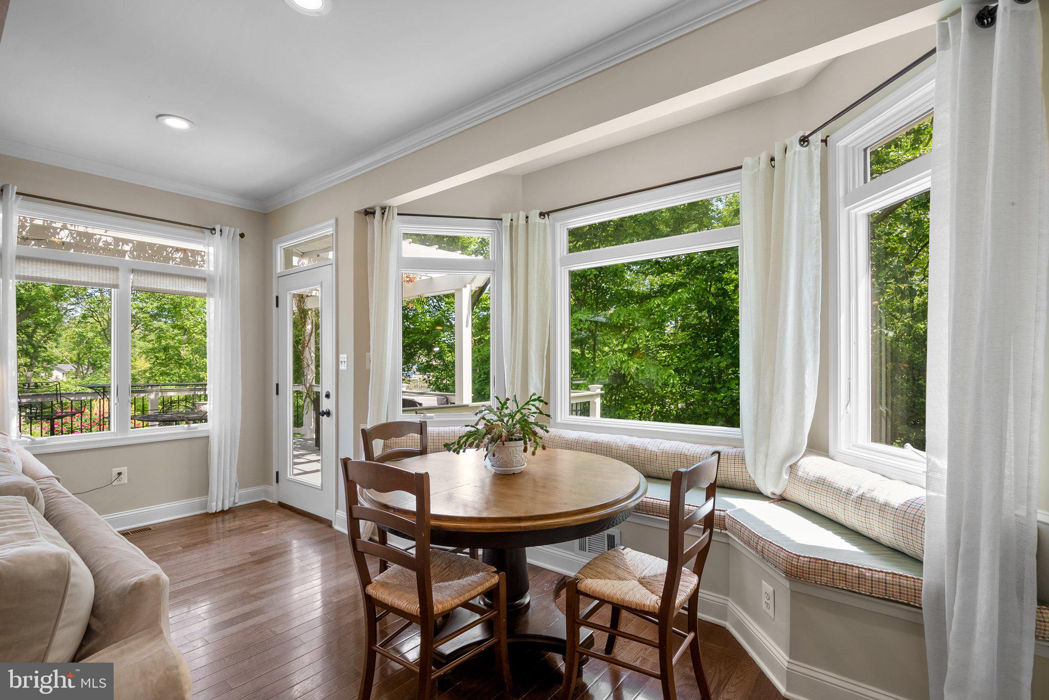743 Rolling View Drive Annapolis, MD 21409 - Photo 14 of 100 a dining room with furniture and window