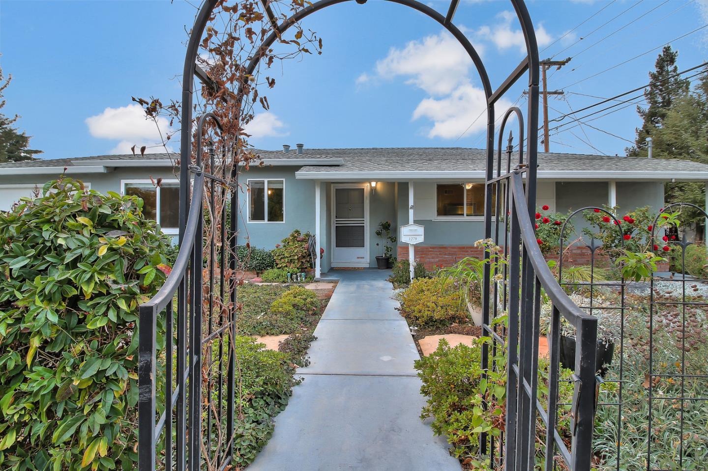 1279 Coventry Road Concord, CA 94518 - Photo 2 of 38 Gallery Image 2