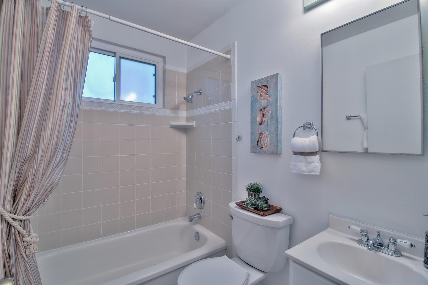 1279 Coventry Road Concord, CA 94518 - Photo 24 of 38 Gallery Image 24