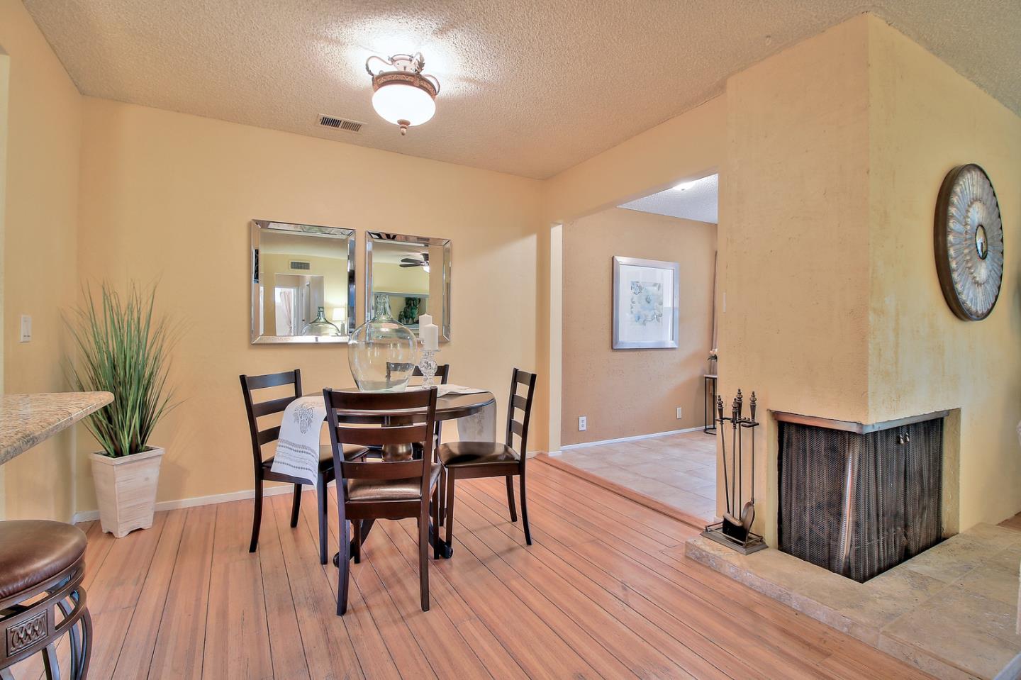 1279 Coventry Road Concord, CA 94518 - Photo 7 of 38 Gallery Image 7