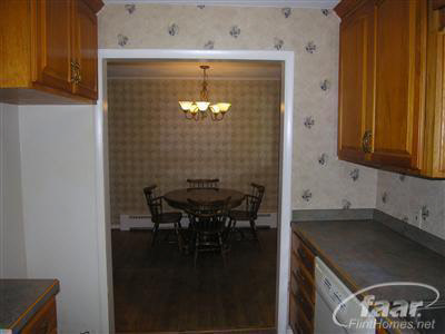 5384 Genesee Road Lapeer, MI 48446 - Photo 10 of 35 20226060-9.JPG
