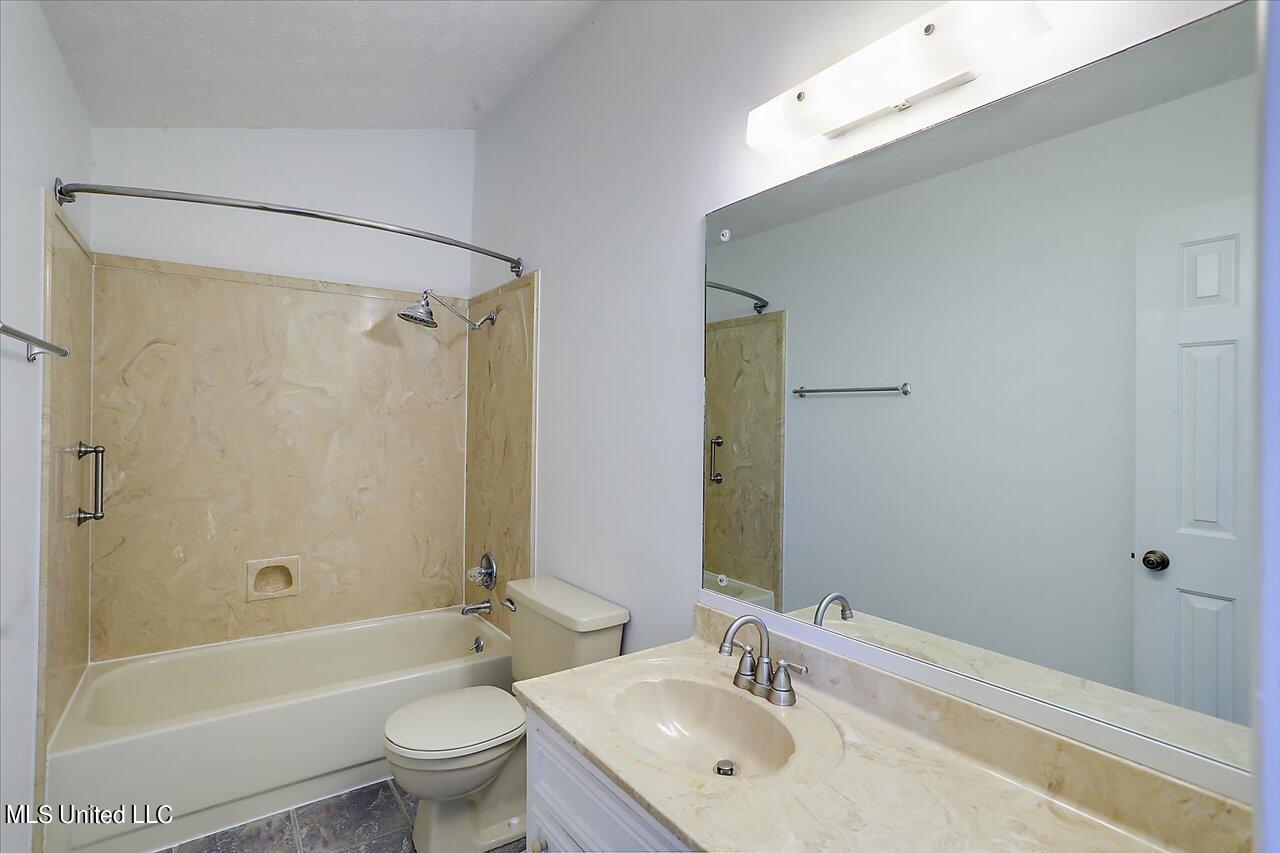 12 Northtown Road, Unit A Jackson, MS 39211 - Photo 21 of 25 21-12 A North Town