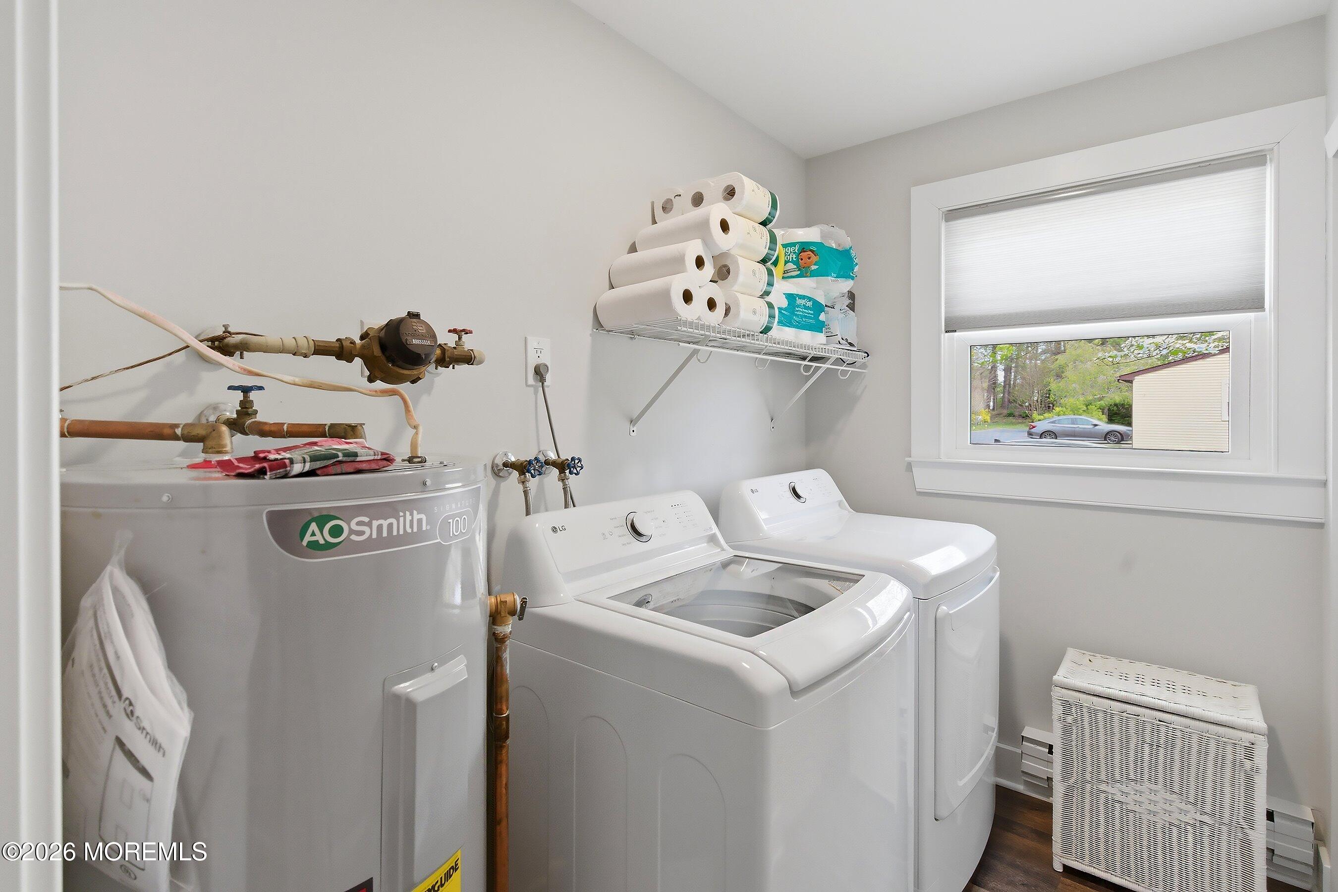 2 Berry Hill Road, Unit 72 Whiting, NJ 08759 - Photo 19 of 43 21-Laundry