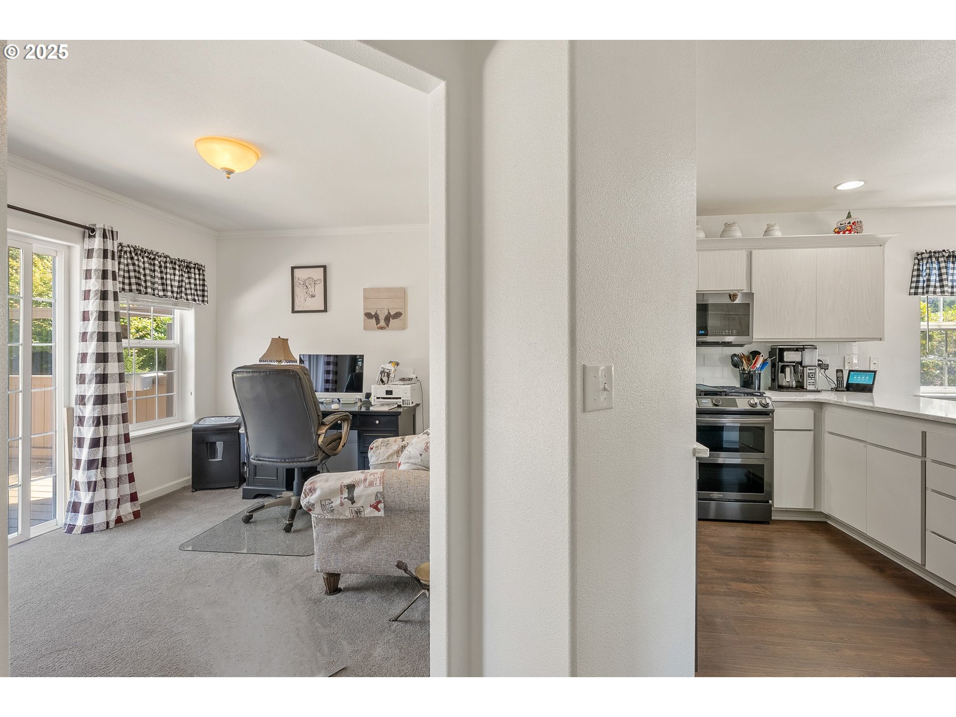 7 Onadoone Court Florence, OR 97439 - Photo 17 of 48