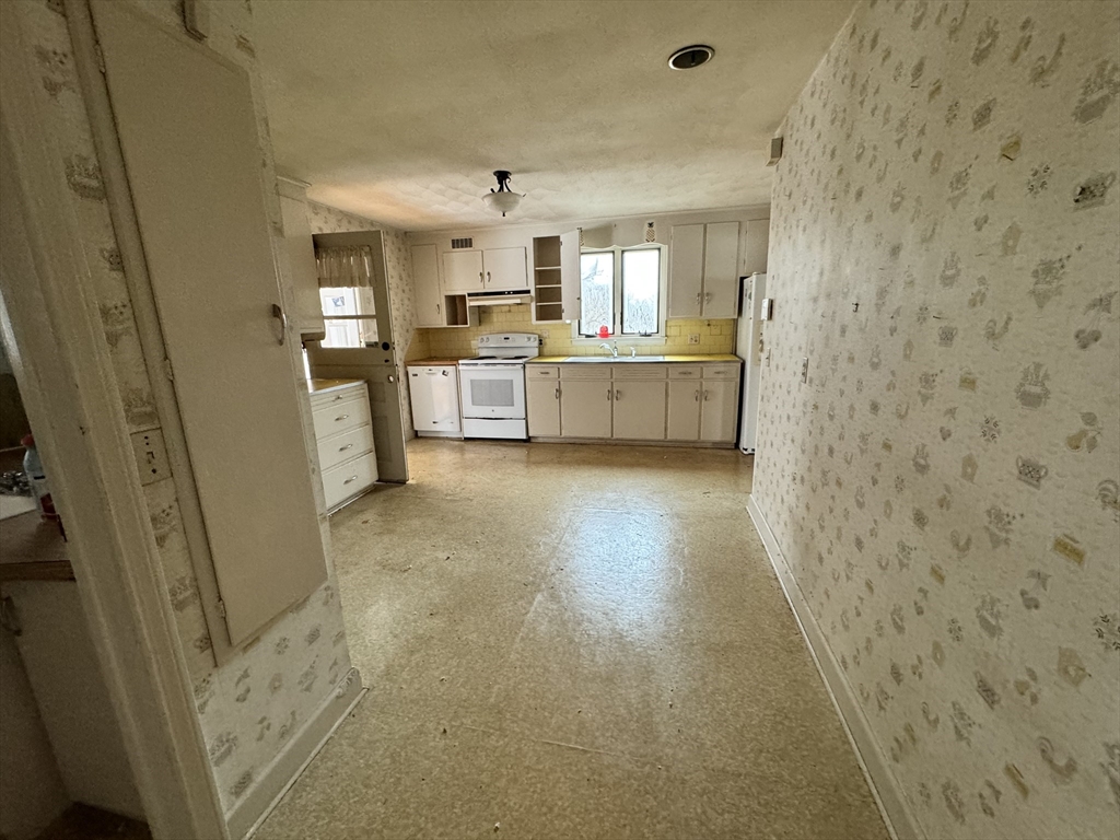 1 Old Orchard Road Wilbraham, MA 01095 - Photo 23 of 23 Gallery Image 23