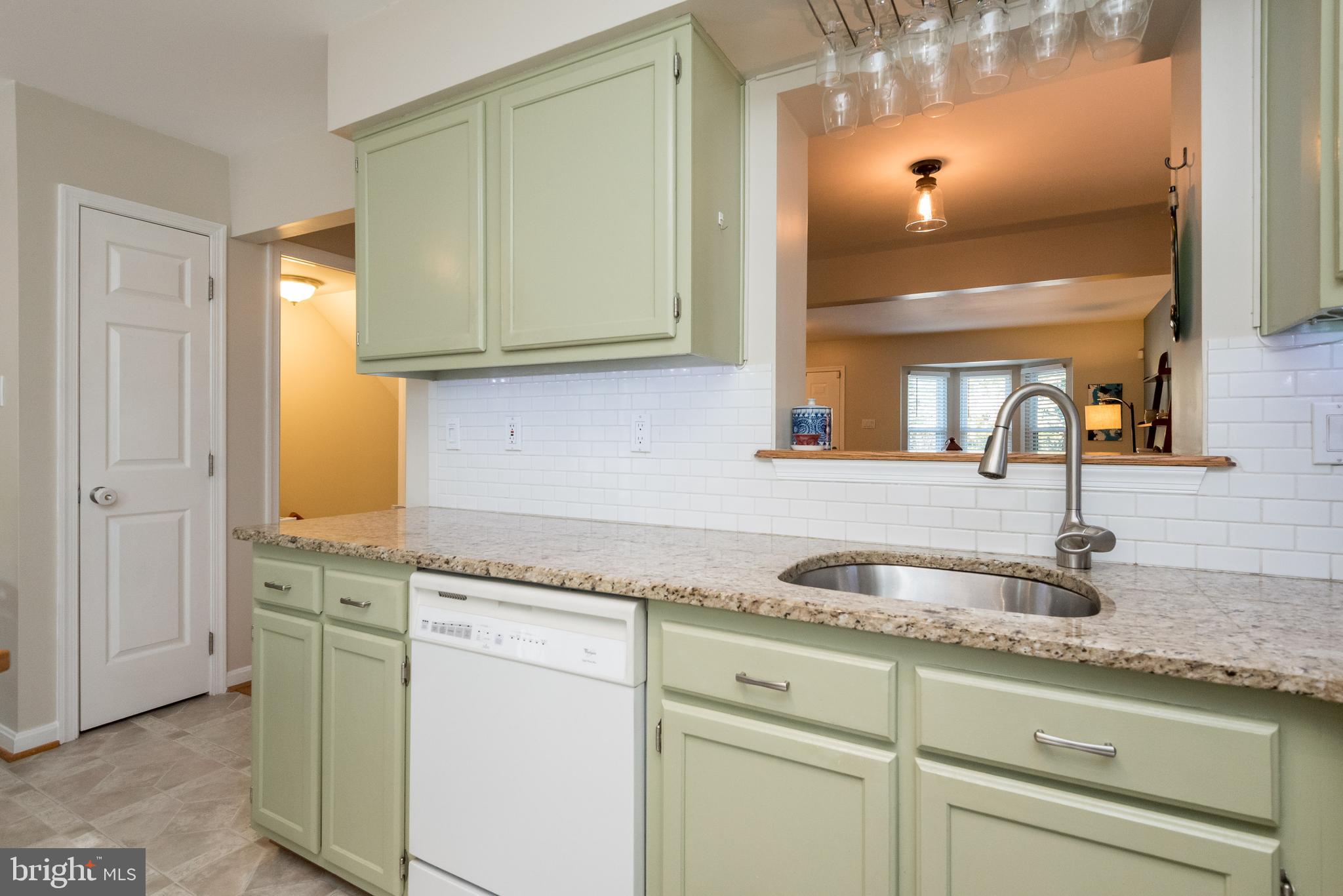 1149 Ingate Road Baltimore, MD 21227 - Photo 11 of 40 Gallery Image 11