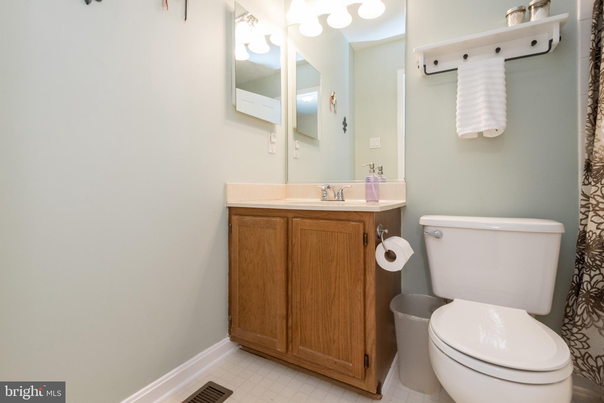 1149 Ingate Road Baltimore, MD 21227 - Photo 22 of 40 Gallery Image 22