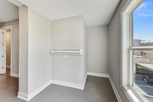 $3,600 | 2131 West Ohio Street, Unit 3, Chicago, IL 60612