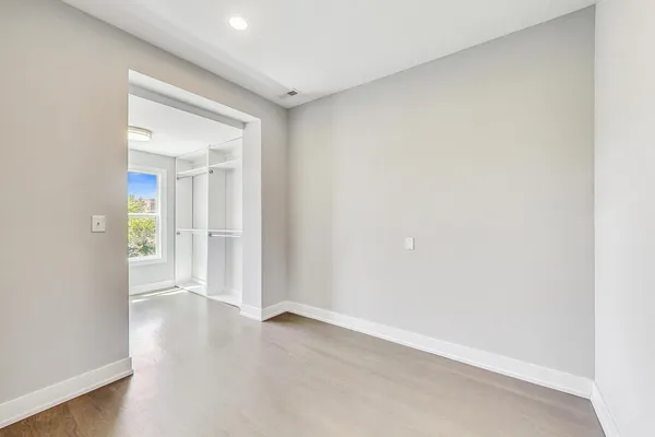 $3,600 | 2131 West Ohio Street, Unit 3, Chicago, IL 60612
