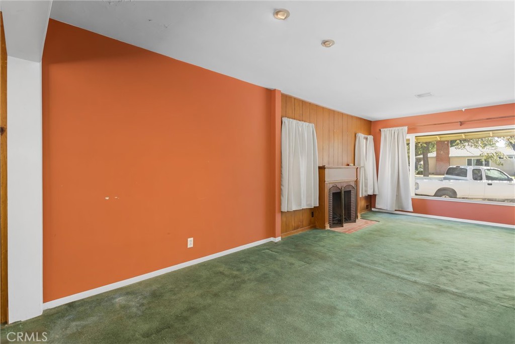 5841 Palm Avenue Riverside, CA 92506 - Photo 10 of 36 Gallery Image 10