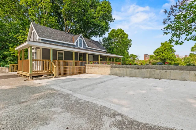 $420,000 | 38 Newbury Street, Auburn, ME 04210