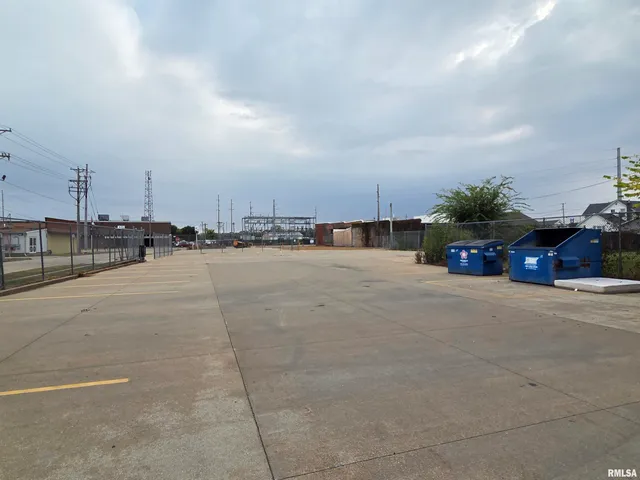 $73,000 | 112 North 2nd Street, Clinton, IA 52732