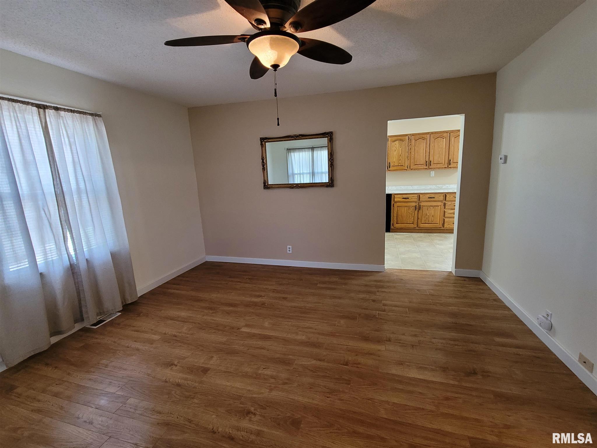 837 Meadowbrook Road Mount Vernon, IL 62864 - Photo 14 of 36