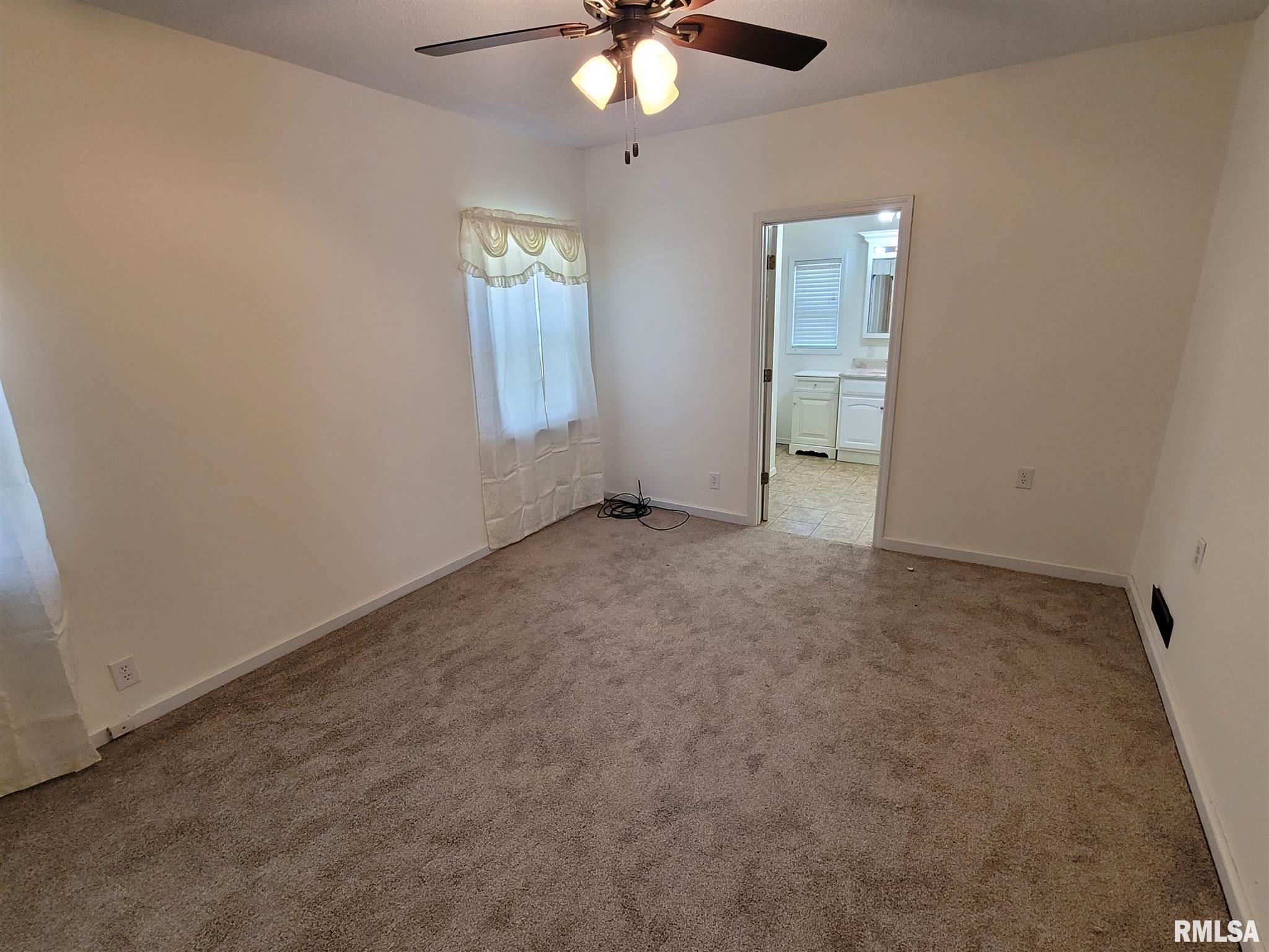 837 Meadowbrook Road Mount Vernon, IL 62864 - Photo 24 of 36