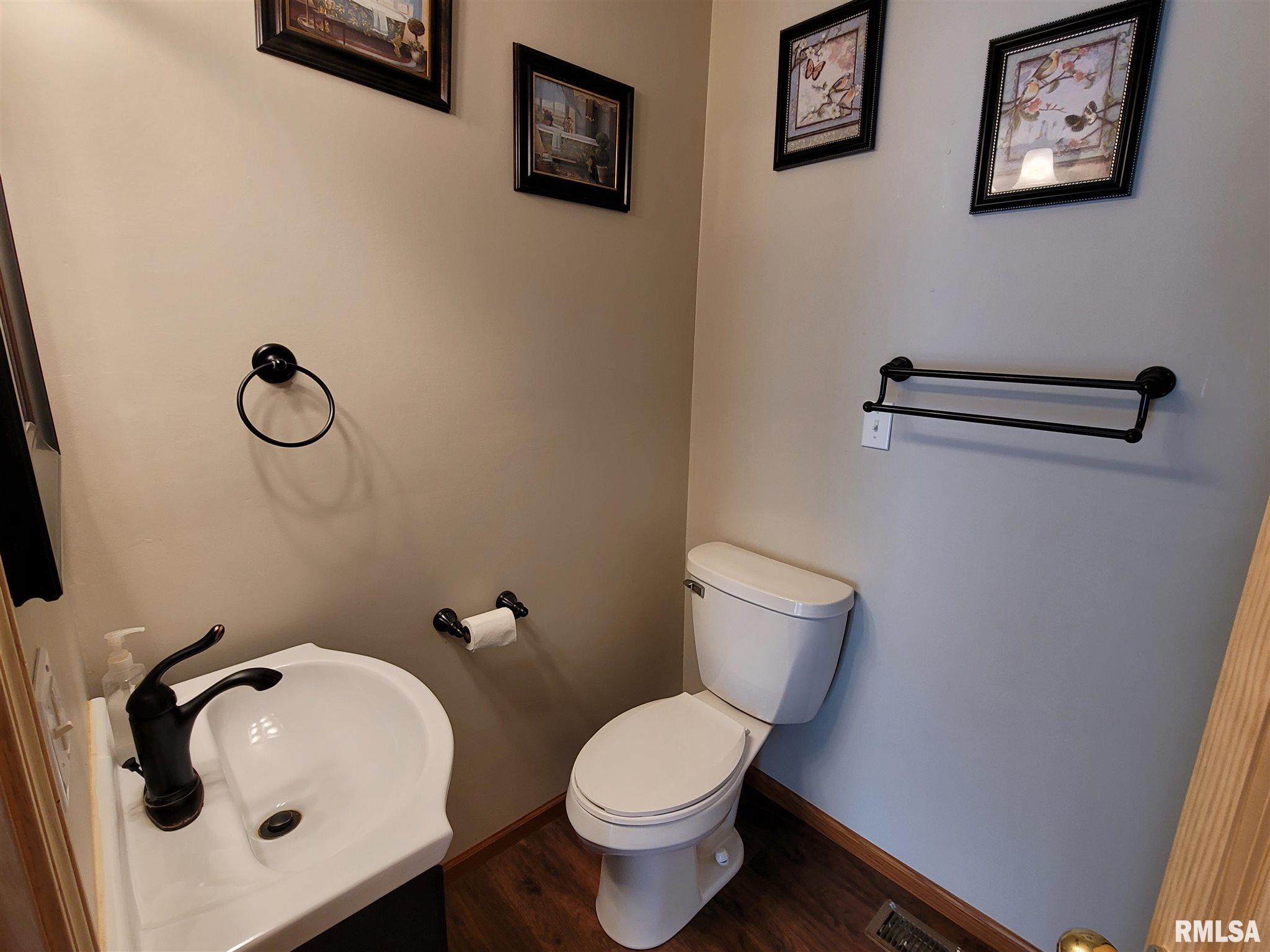 837 Meadowbrook Road Mount Vernon, IL 62864 - Photo 34 of 36