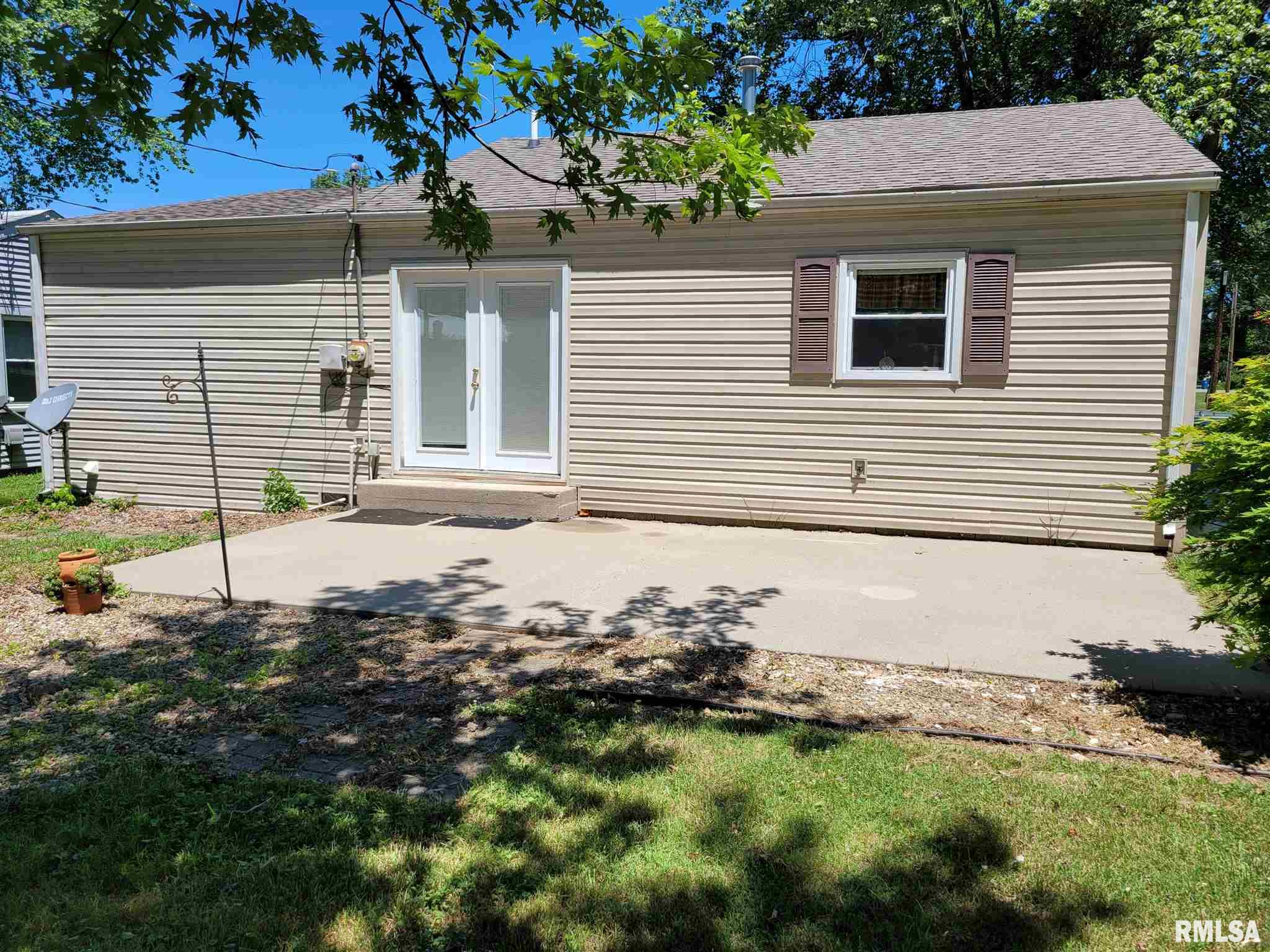 837 Meadowbrook Road Mount Vernon, IL 62864 - Photo 6 of 36