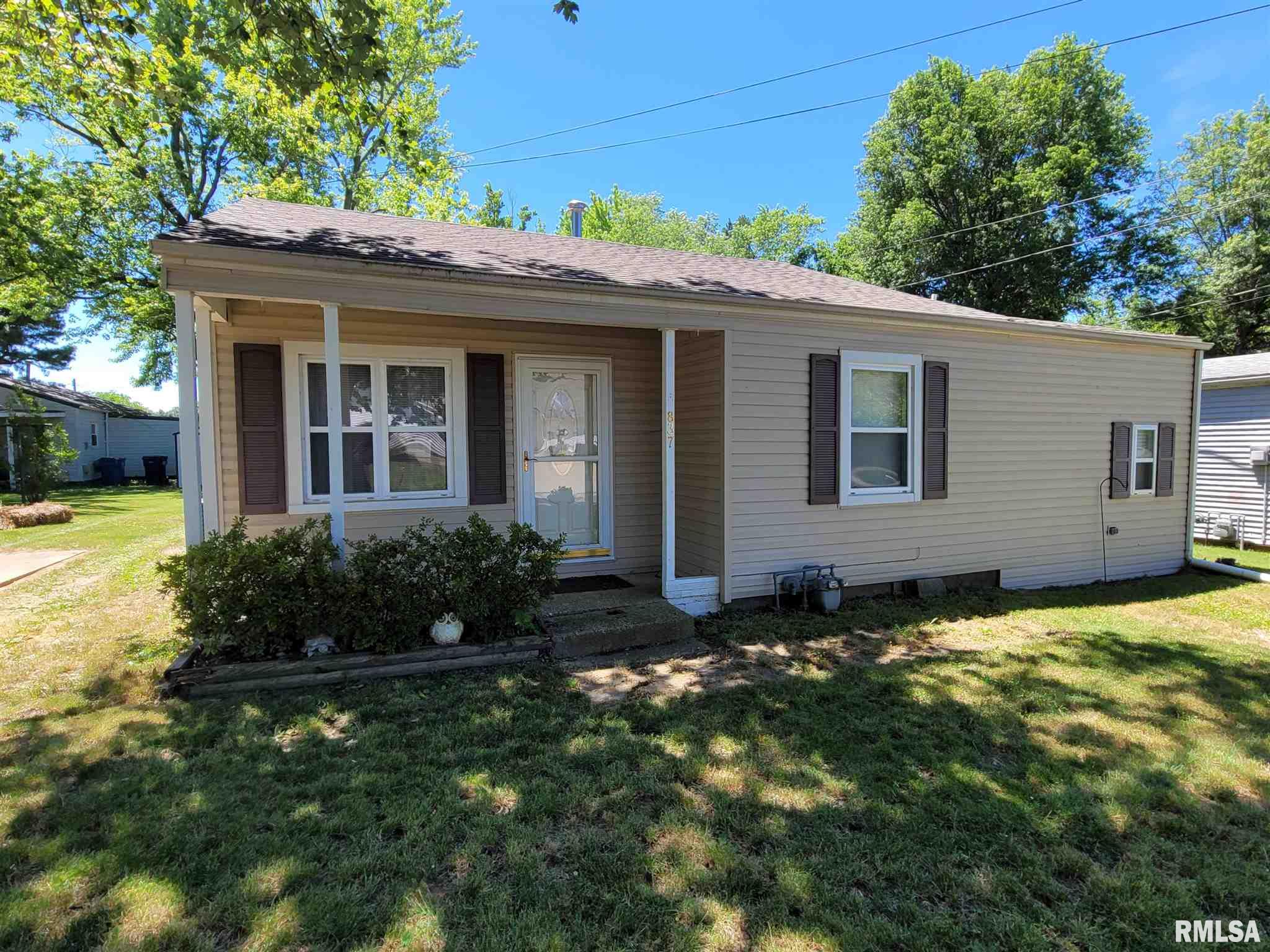 837 Meadowbrook Road Mount Vernon, IL 62864 - Photo 7 of 36