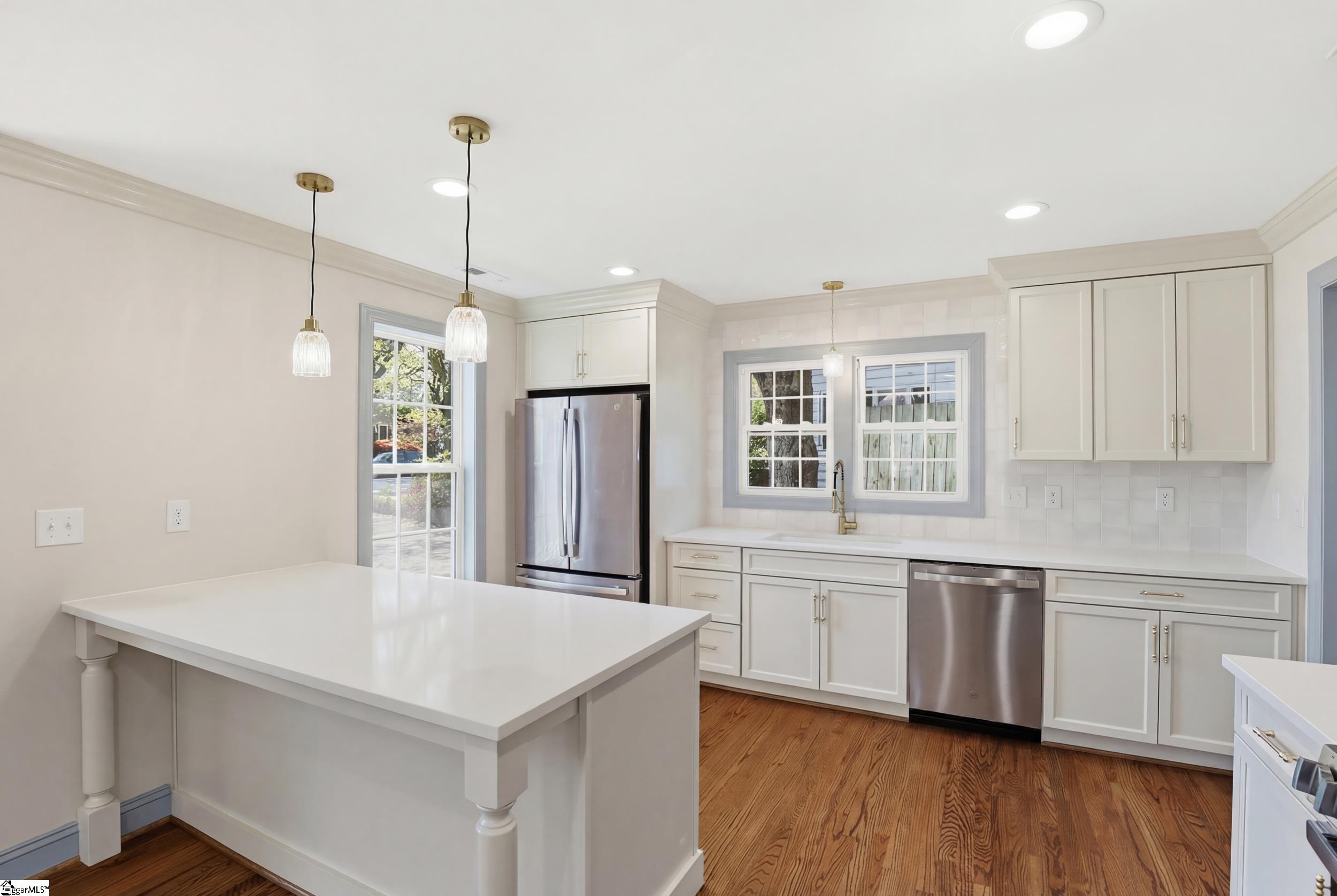 4 Wembley Road Greenville, SC 29607 - Photo 15 of 41