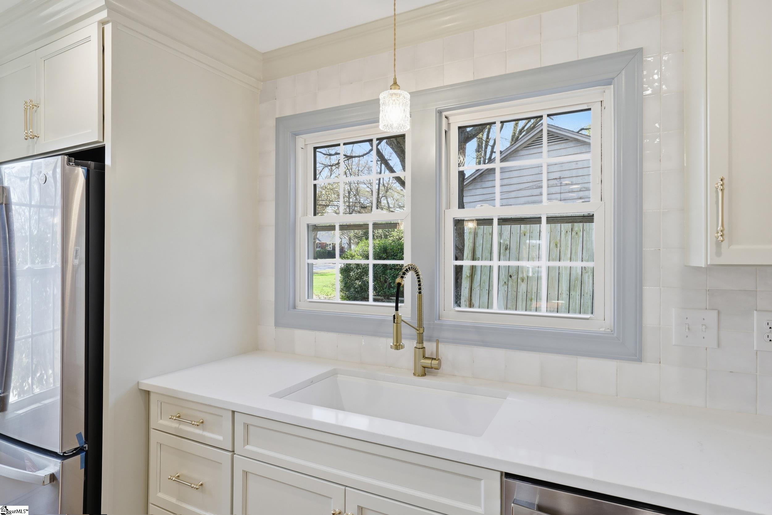 4 Wembley Road Greenville, SC 29607 - Photo 17 of 41