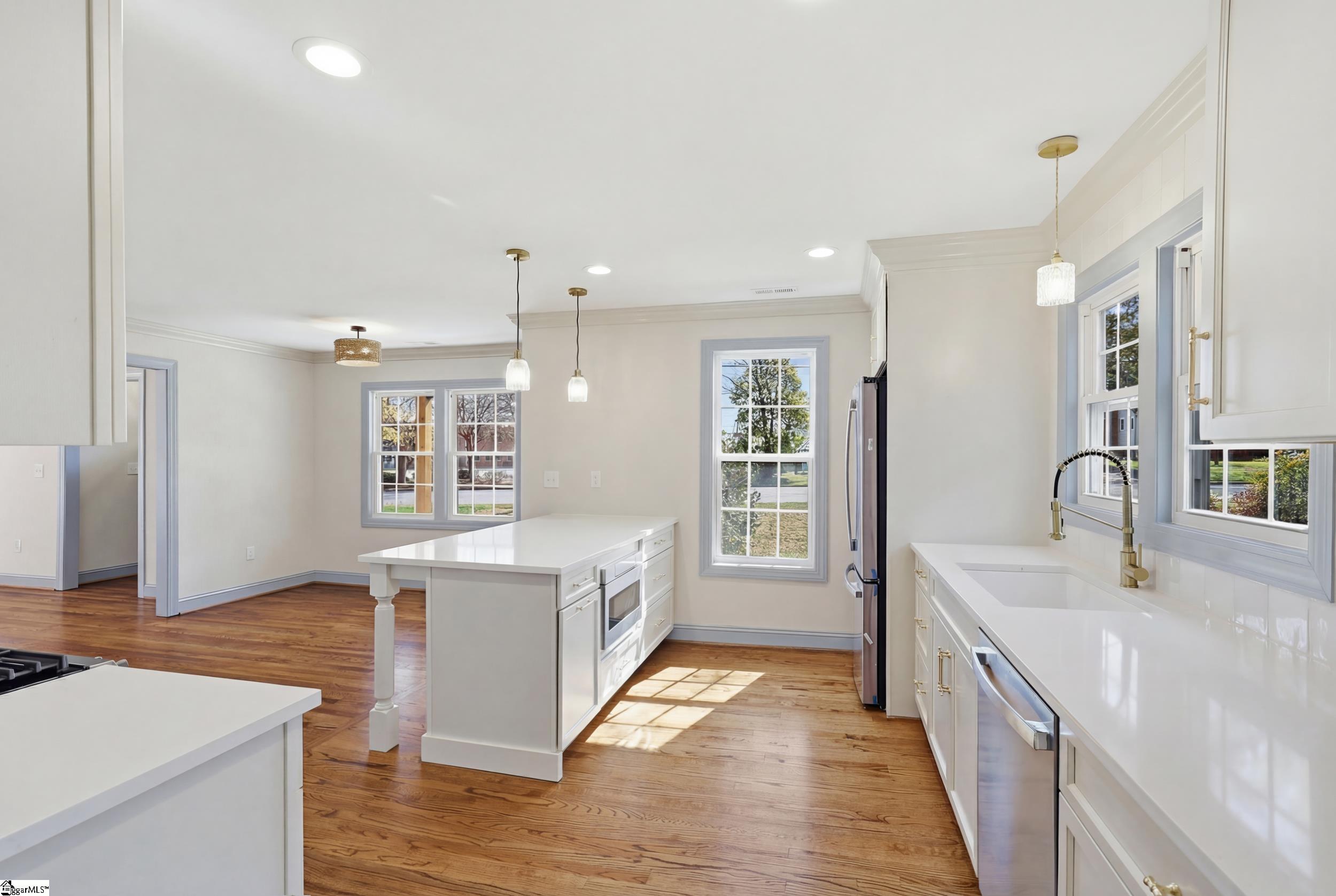 4 Wembley Road Greenville, SC 29607 - Photo 18 of 41