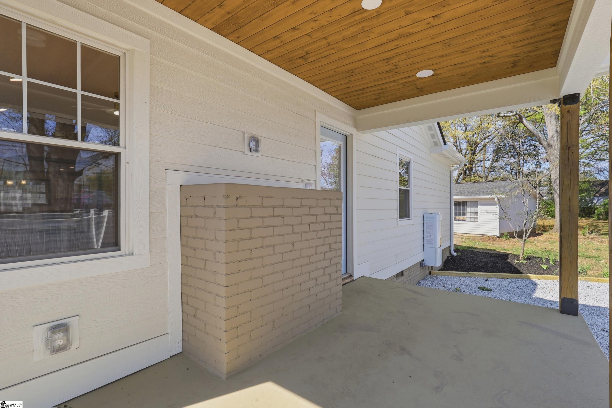 4 Wembley Road Greenville, SC 29607 - Photo 33 of 41