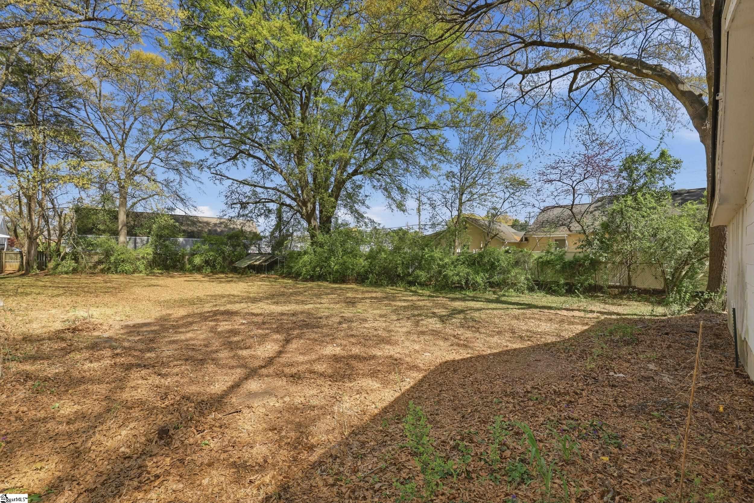 4 Wembley Road Greenville, SC 29607 - Photo 37 of 41