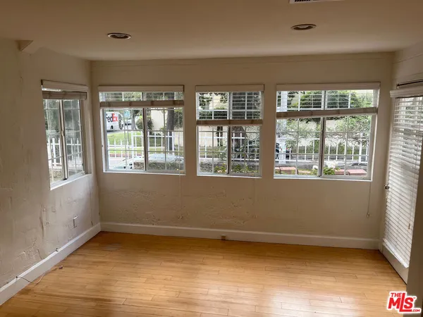 $7,247 | 101 North La Peer Drive, Los Angeles, CA 90048