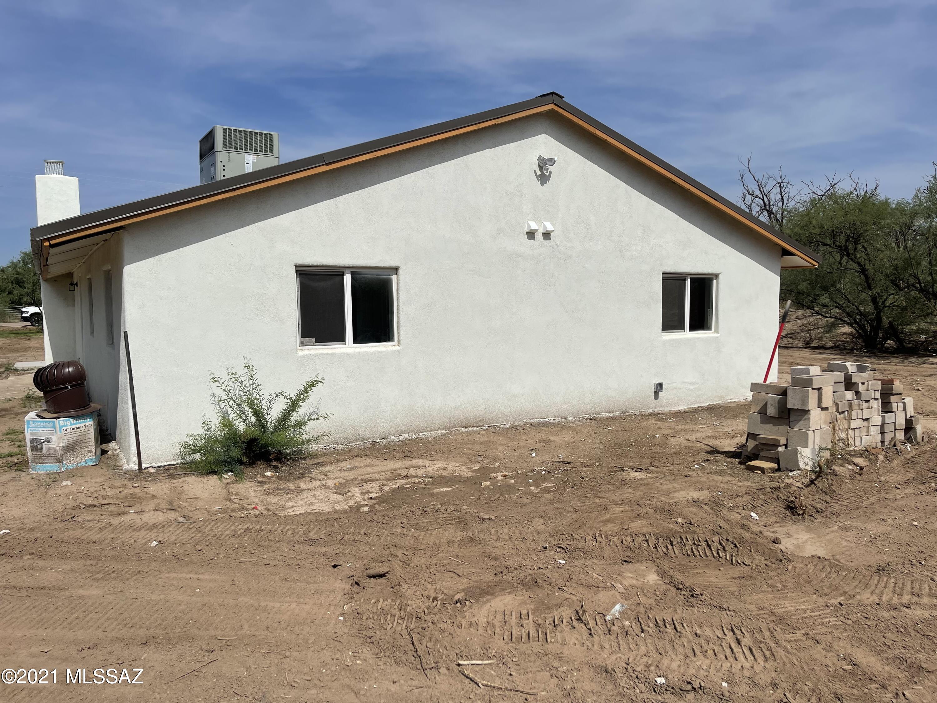 1371 North Old Pomerene Road Benson, AZ 85602 - Photo 36 of 40 Gallery Image 36
