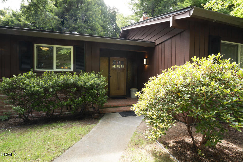 325 Nancy Way Fort Bragg, CA 95437 - Photo 5 of 47 DSC09308-Edit