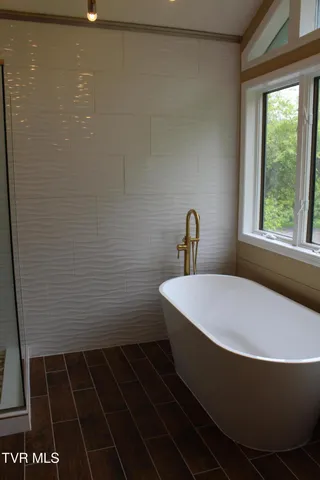 $749,000 | 235 Fisher Road, Jonesville, VA 24263