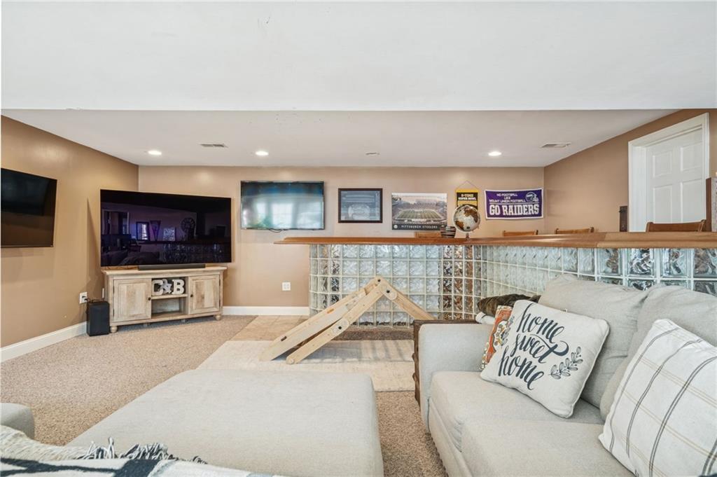 78 Will Scarlet Road Canonsburg, PA 15317 - Photo 34 of 48 Large gameroom