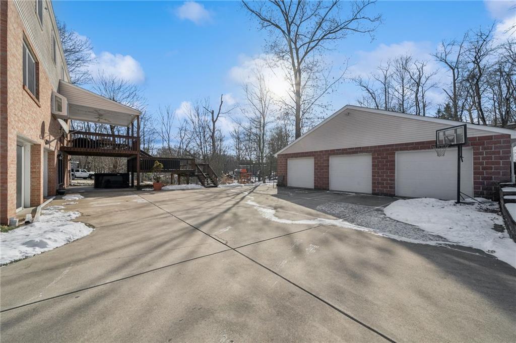 78 Will Scarlet Road Canonsburg, PA 15317 - Photo 37 of 48 6 car detached garage