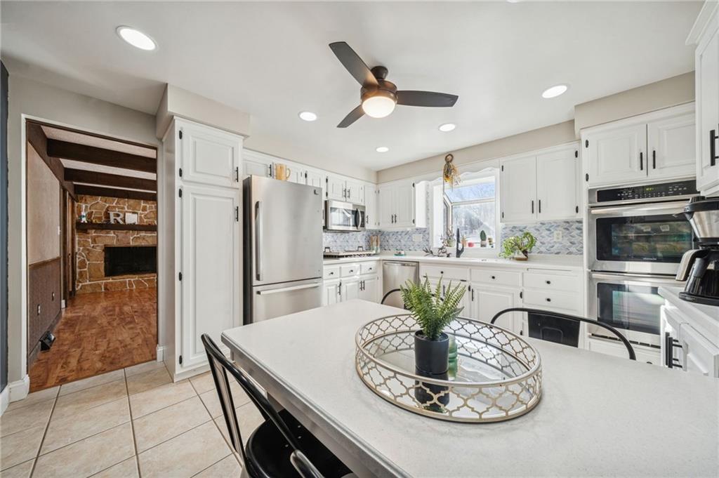 78 Will Scarlet Road Canonsburg, PA 15317 - Photo 8 of 48