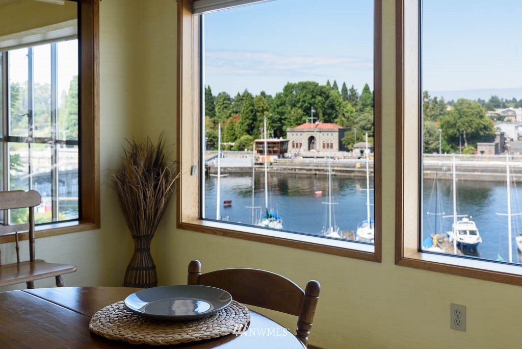 3100 West Commodore Way, Unit 206 Seattle, WA 98199 - Photo 10 of 25 Gallery Image 10