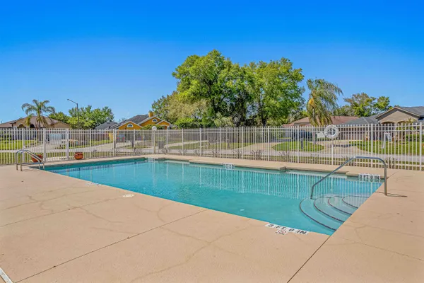 $349,900 | 141 Long Pine Drive, Deltona, FL 32725