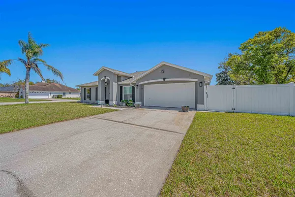 $349,900 | 141 Long Pine Drive, Deltona, FL 32725