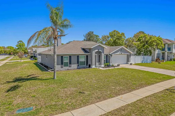 $349,900 | 141 Long Pine Drive, Deltona, FL 32725