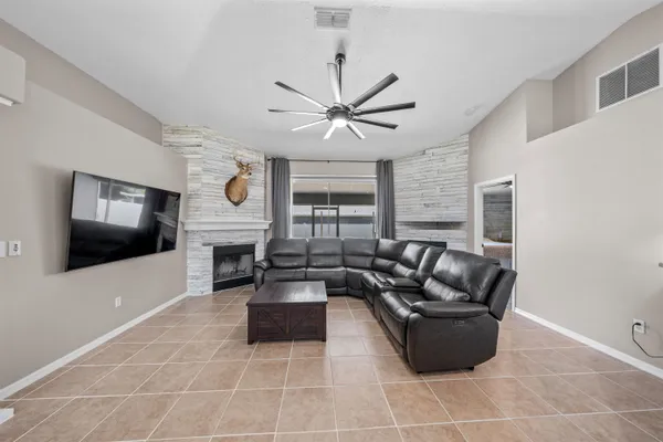 $349,900 | 141 Long Pine Drive, Deltona, FL 32725