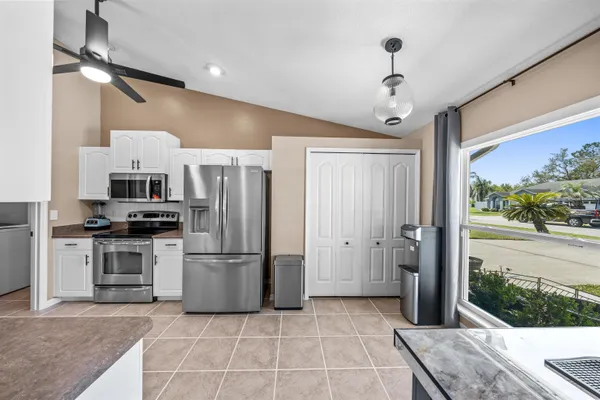 $349,900 | 141 Long Pine Drive, Deltona, FL 32725