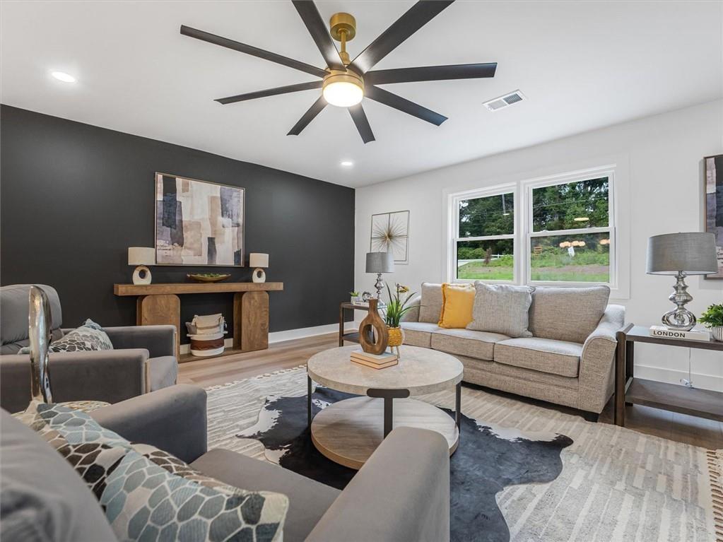5508 Hiram Lithia Springs Road Southwest Powder Springs, GA 30127 - Photo 8 of 44 Gallery Image 8