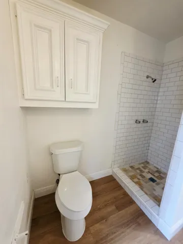 $775 | 6109 Saxon Drive, Unit C, Houston, TX 77092