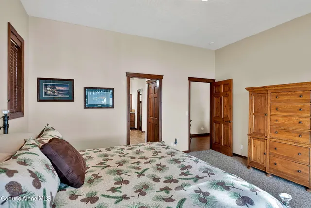 $2,695,000 | 7404 South Panorama View Drive, Harrison, ID 83833