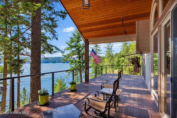 $2,695,000 | 7404 South Panorama View Drive, Harrison, ID 83833