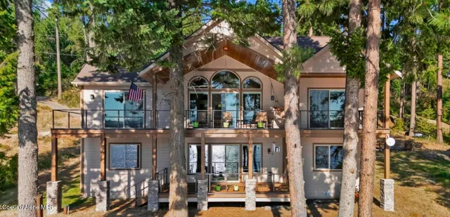 $2,695,000 | 7404 South Panorama View Drive, Harrison, ID 83833