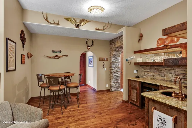 $2,695,000 | 7404 South Panorama View Drive, Harrison, ID 83833