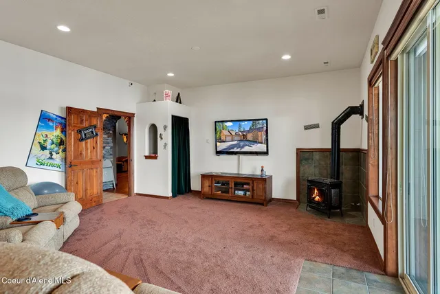 $2,695,000 | 7404 South Panorama View Drive, Harrison, ID 83833