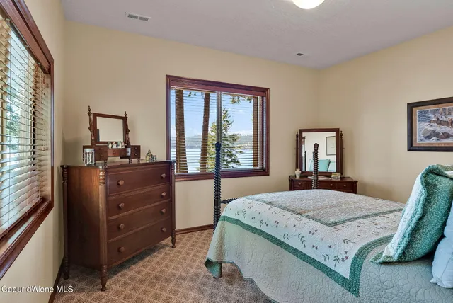 $2,695,000 | 7404 South Panorama View Drive, Harrison, ID 83833