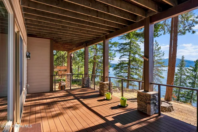 $2,695,000 | 7404 South Panorama View Drive, Harrison, ID 83833