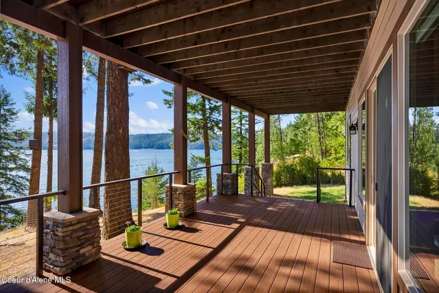 $2,695,000 | 7404 South Panorama View Drive, Harrison, ID 83833